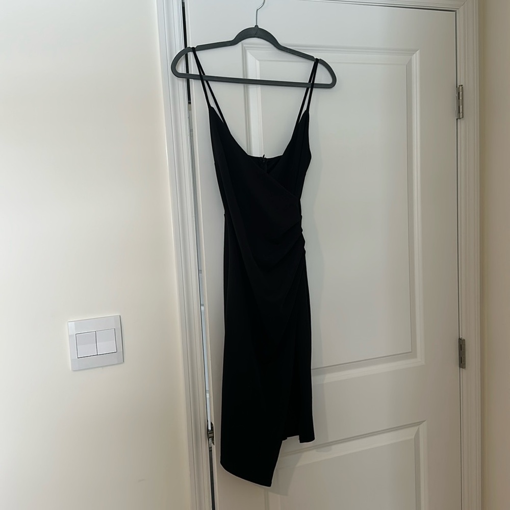 Lulus little black dress